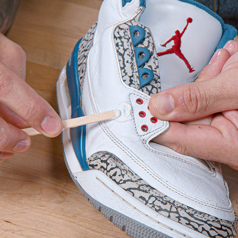 Filler pentru crapaturi piele Angelus