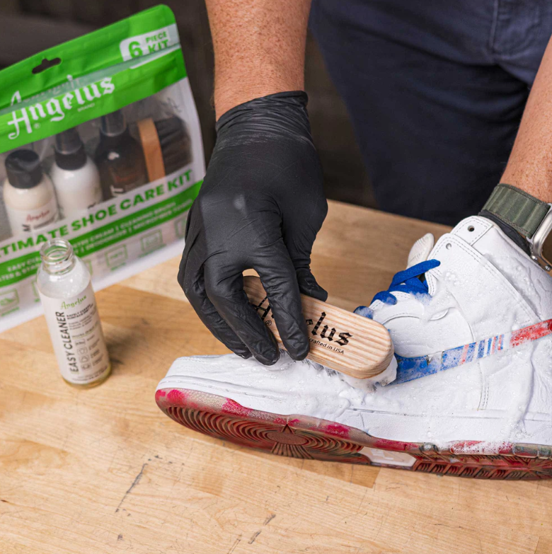 Kitul Complet pentru Îngrijire a Încălțămintei – Curățare și Protecție Angelus